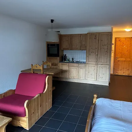 Aparthotel Mountain River 4*