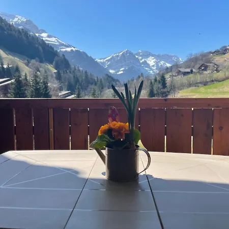 Mountain River Val dʼIlliez